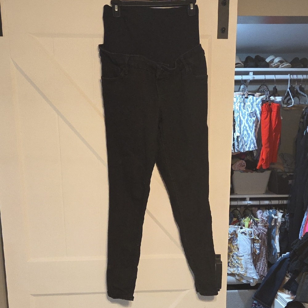 Old Navy Black Maternity Super Skinny Pants